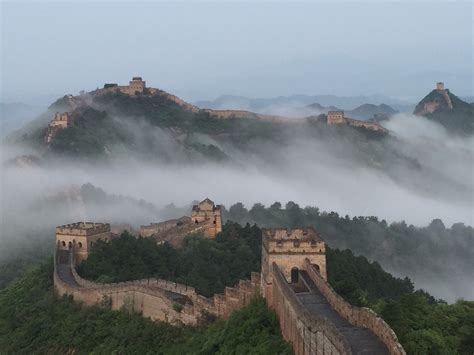 The Ancient City Walls of Tongchuan: A Marvel of Ming Dynasty Architecture and History!