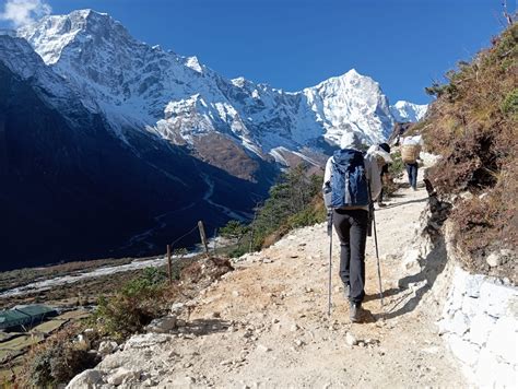 Mount Langya – Ancient Trails and Breathtaking Panoramas!